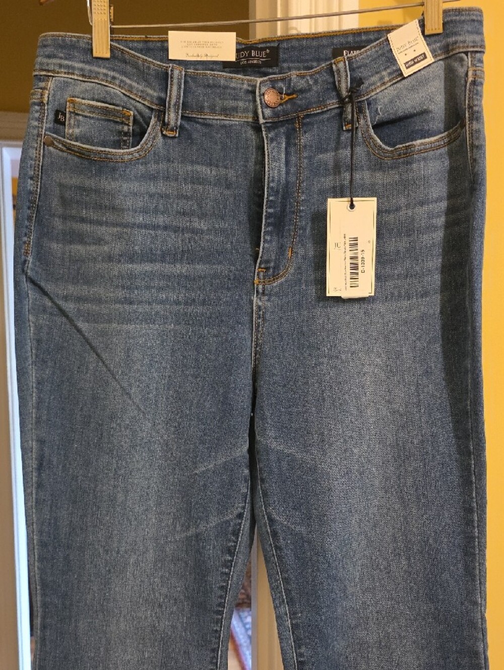 Judy Blue Medium Wash Flare Jeans - Picture 2 of 4